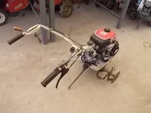 เครื่องพรวนดิน MITSUBISHI   MM306   รหัสสินค้า : 80802820 Line ID: nihonmono หรือเพิ่มเติมไดที่ www.nihonmono.com