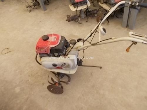 เครื่องพรวนดิน MITSUBISHI   MM306   รหัสสินค้า : 80802820 Line ID: nihonmono หรือเพิ่มเติมไดที่ www.nihonmono.com