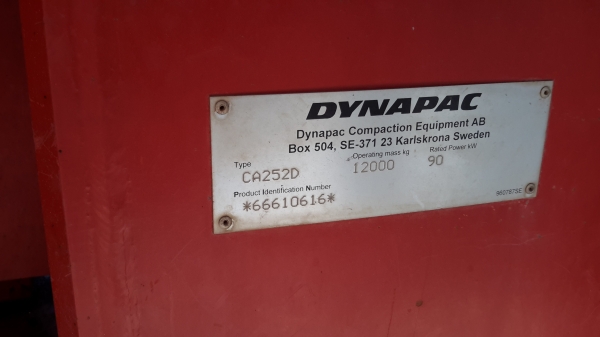 ขายรถบด DYNAPAC CA252D  10ตัน สั่นสะเทือนในตัวนำเข้าจากยุโรป