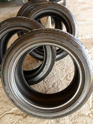 ยางแก้มเตี้ยขอบ15 นิตโตะ195-50-R15ลงพื้นปลายปี13(4เส้น2,600บ) ยางแก้มเตี้ยขอบ15 นิตโตะ195-50-R15ลงพื้นปลายปี13(4เส้น2,600บ)