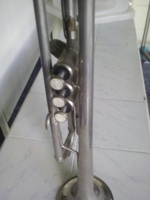 ขายทรัมเป็ต Emperor 2700 บาท