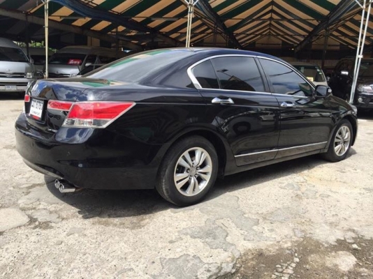 HONDA ACCORD ปี08 สีดำเกียAT HONDA ACCORD ปี08 สีดำเกียAT