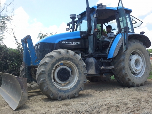 รถบ้าน นิวฮอลแลนด์ ขนาด 115 แรงม้า ตู้แอร์ พร้อมเครื่องเสียง เงินสด 850,000 บาท รถบ้าน นิวฮอลแลนด์ ขนาด 115 แรงม้า ตู้แอร์ พร้อมเครื่องเสียง เงินสด 850,000 บาท