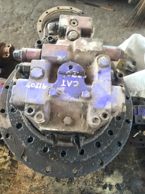 ตัวเดินพร้อมมอเตอร์ cat 330 เก่านอก ตัวเดินพร้อมมอเตอร์ cat 330 เก่านอก