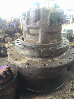 ตัวเดินพร้อมมอเตอร์ cat 330 เก่านอก