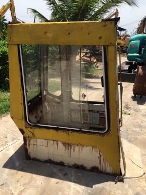 หัวเก๋งเก่านอก KOMATSU PC 30-6