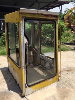 หัวเก๋งเก่านอก KOMATSU PC 30-6