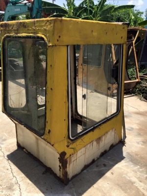 หัวเก๋งเก่านอก KOMATSU PC 30-6