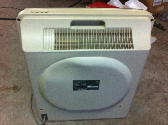 เครื่องฟอกอากาศ SHARP มีระบบ พลาสม่าคลัสเตอร์ อนุภาคไฟฟ้าทั้งบวกและลบที่มีประสิทธิภาพในการฆ่าเชื้อโรค เชื้อไวรัส สลายสารพิษ