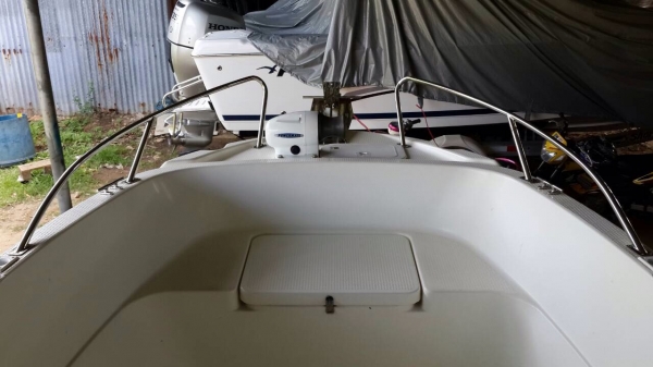 ขายสปีดโบท 20 ฟุต เป็นเรื่อนำเข้าจากญี่ปุ่น สภาพสวยมากประหยัดน้ำมัน อุปกรณ์ต่างๆสามารถ เลือกได้ ราคาแล้วแต่ ตกลง