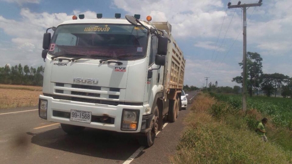 ่ขาย ISUZU DECA 300 ปี 54 ดั๊มพ์ สวยเดิมขายด่วน สีขาวเเม่เดี่ยว อยู่โคราช ราคา 1,750,000 บาท ต่อรอง โทร 087-9666599 คุณหนาม