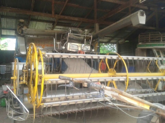 ขายรถเกี่ยวข้าว พ.เจริญพัฒนา ช่วงล่าง12 เครื่องอีซูซุ210เทอร์โบว์ ปั๊ม23ไดกิ้น สภาพพร้อมใช้งาน ตู้สแตนเลส ขายรถเกี่ยวข้าว พ.เจริญพัฒนา ช่วงล่าง12 เครื่องอีซูซุ210เทอร์โบว์ ปั๊ม23ไดกิ้น สภาพพร้อมใช้งาน ตู้สแตนเลส