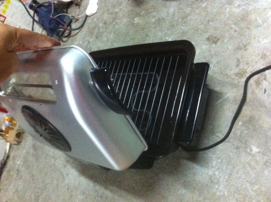 เครื่องปิ้ง ย่าง ฮีตเตอร์สองด้าน ยี่ห้อ TWINBIRD ของใหม่ยังไม่ได้ใช้