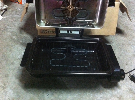 เครื่องปิ้ง ย่าง ฮีตเตอร์สองด้าน ยี่ห้อ TWINBIRD ของใหม่ยังไม่ได้ใช้