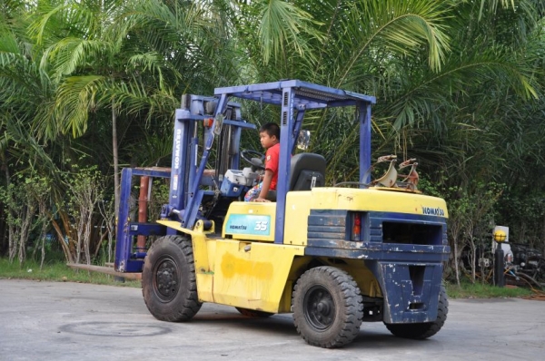 ลดกระหน่ำ!!ขาย KOMATSU FG35C งาสไลด์หนีบ 3.5ตันครึ่ง สวยเดิมจากญี่ปุ่น ยังไม่เคยใช้ในไทย 280,000เท่านั้น!!