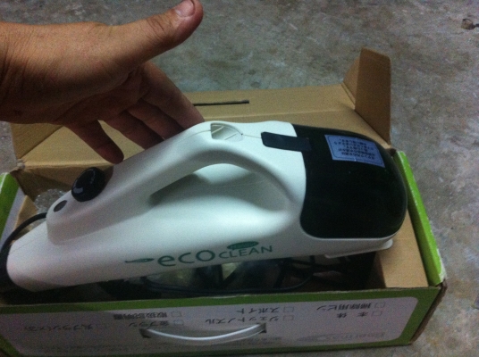 เครื่องฉีดพุ่นไอน้ำฆ่าเชื้อโรค Bearmax รุ่น Hand eco clean มีไอน้ำออกมาพุ่นสิ่งต่างได้ตามต้องการ