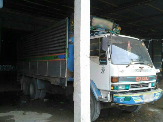 ขาย10ล้อร่อง1เพลา กระบะ มิเนียมISUZU ROCKY210 พ.เพาเวอร์ เบรคทิ๊ฟฟี่ ใช้งานน้อย รถสวย พื้นดี เครื่องดี สภาพวิ่งงานได้เลย เอกสารเล่มทะเบียนพร้อมโอน