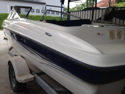 ขาย Bayliner ขนาด 20.5 ฟุต