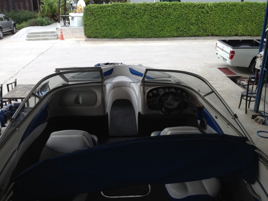 ขาย Bayliner ขนาด 20.5 ฟุต เครื่อง 5.0 แรงประหยัด