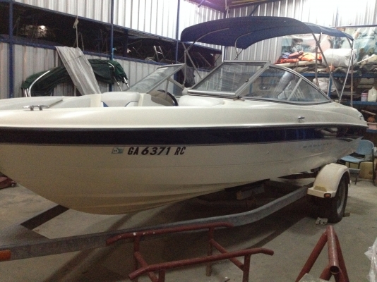 ขาย Bayliner ขนาด 20.5 ฟุต เครื่อง 5.0 แรงประหยัด