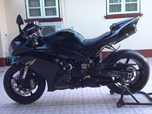 ขาย.R1ปี2008 สเปคเมกาทะเบียนแท้ๆของแต่งเต็มลำ.สภาพสวยมากครับ