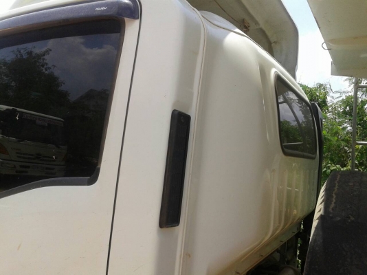 หกล้อ อีซูซุ NQR175 แรง ปี56 ดั้มสามมิตร5คิว สภาพดีสวยเดิมทั้งคัน เล่มทะเบียนพร้อมโอน