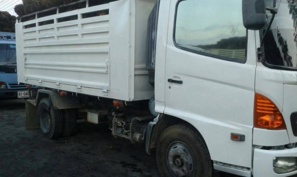 หกล้อ HiNO FC4J EPA150แรง ดั้มสามมิตร5คิว ปี48 สภาพสวยพร้อมใช้งาน เอกสารทะเบียน พรัอมโอน