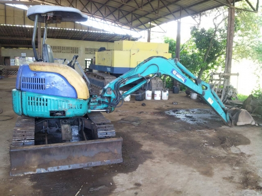 ขาย Komatsu Pc30-8 ราคา 300,000 บาท