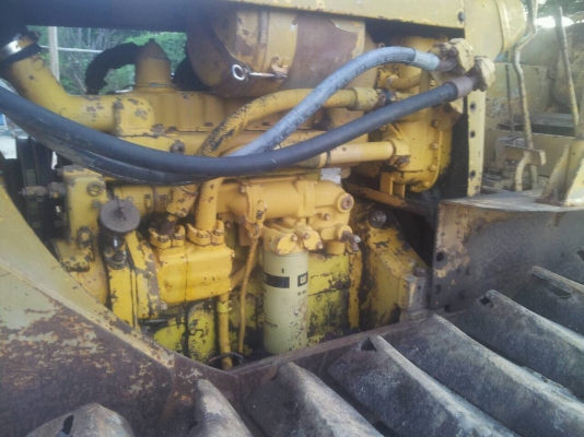 รถแทรคเตอร์ D 4 D รถแทรคเตอร์ D 4 D