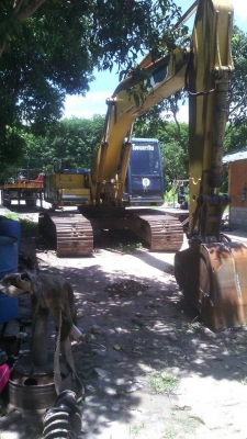 ขาย Kobelco SK200 MARK3 ราคา 850,000 บาท ขาย Kobelco SK200 MARK3 ราคา 850,000 บาท