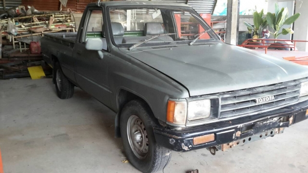 รถปิ๊กอัพโตโยต้าฮีโร้2คัน(ขายตามสภาพ)