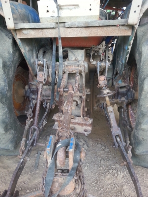 อิเซกิ TS3110 4WD