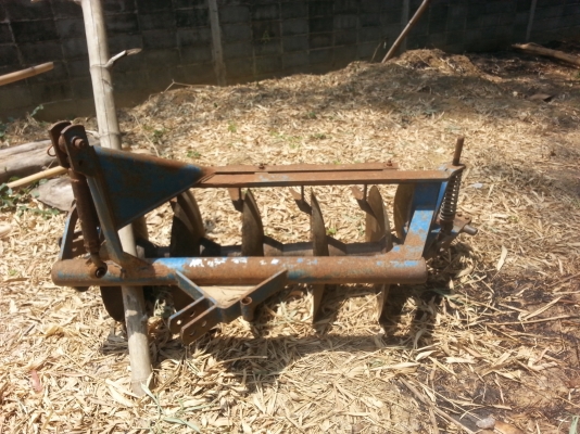 อิเซกิ TS3110 4WD