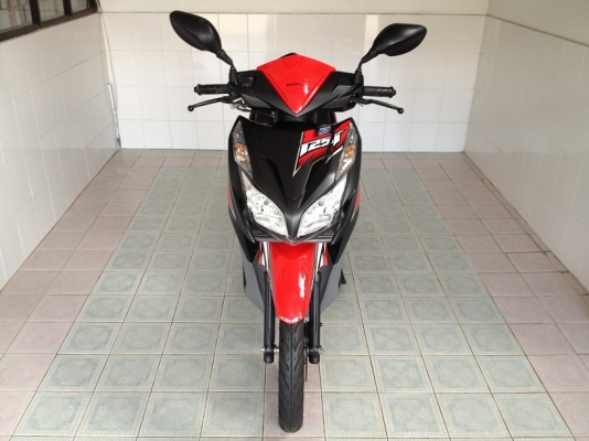 Click125i ตัวรองTop รุ่นRacing วิ่ง8000 ปี56 (ของแถม 4 รายการ)