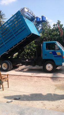 ขายหกล้อดั้มเกษตร  ISUZU  100 แรง