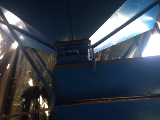 เครื่องสีข้าวโพด ราคาถูกใช้งานได้ดี ต่อรองได้ สนใจโทร 081 2790382