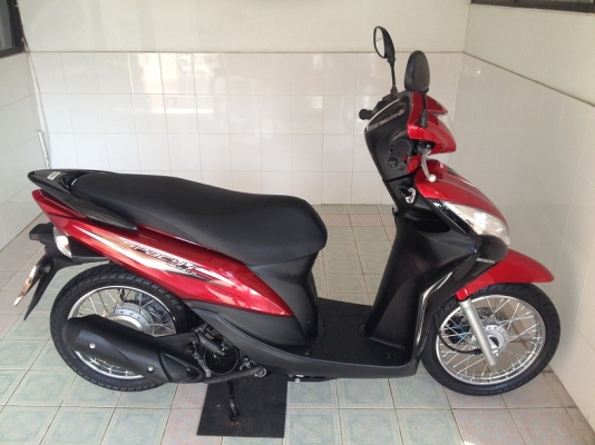 Spacy-i รถบ้าน ใช้น้อย สภาพเดิม ปี56 (ของแถม 4 รายการ)