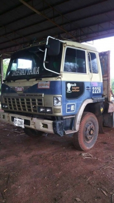 เคื่องEK100/เพลาเดียวZM ชัดชีKT925แม่-ลูกราคาพ่วละ 550000฿มี2พ่วชัดชีมีบวมนิด ยางไม่สวย 090-772-3710 098-539-6074