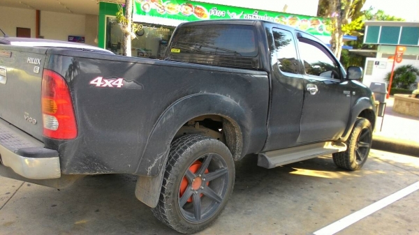 ขาย VIGO 2.5E แคป ปี 08 โฟวีล 4x4   รถบ้านออกป้ายแดงใช้ขับไปทำงาน(รับราชการ)