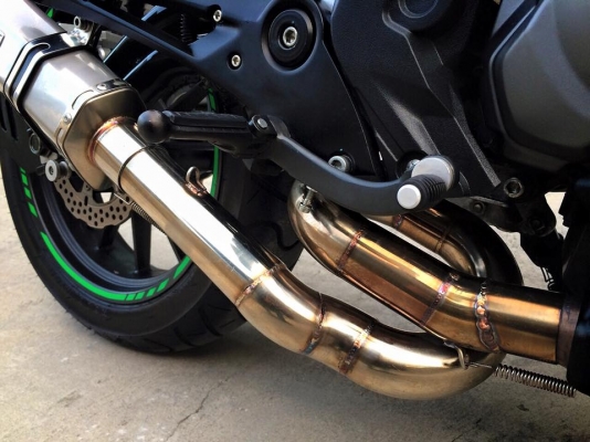 BENELLI TNT 300 ปี2015 วิ่งน้อย4000โล รถใหม่ไม่ถึง2เดือนมาพร้อมของเเต่ง ราคา 109000 BENELLI TNT 300 ปี2015 วิ่งน้อย4000โล รถใหม่ไม่ถึง2เดือนมาพร้อมของเเต่ง ราคา 109000