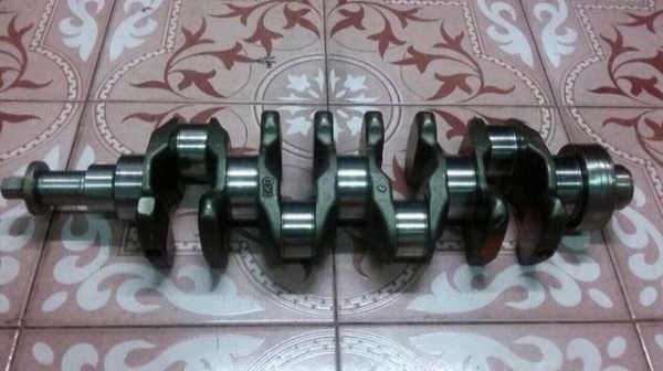 ขายอะไหล่มือสอง เพลาข้อเหวี่ยง โตโยต้า Hilux Vigo 1KD ขายอะไหล่มือสอง เพลาข้อเหวี่ยง โตโยต้า Hilux Vigo 1KD