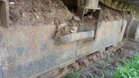 ขายรถแบคโฮ HITACHI EX200-1 สวยพร้อมใช้มีเอกสารพร้อมราคา 500,000 090-772-3710 098-539-6074