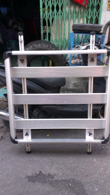 แร็คหลังคาอลูมิเนียม