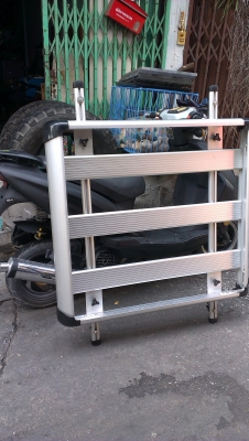 แร็คหลังคาอลูมิเนียม