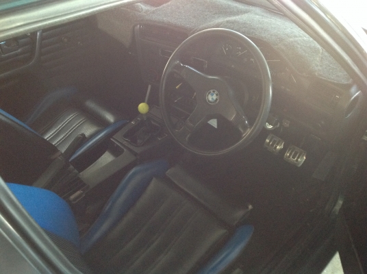 ขาย bmw e30 ขาย bmw e30