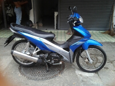 เวฟ110iตาทเท้าปี52