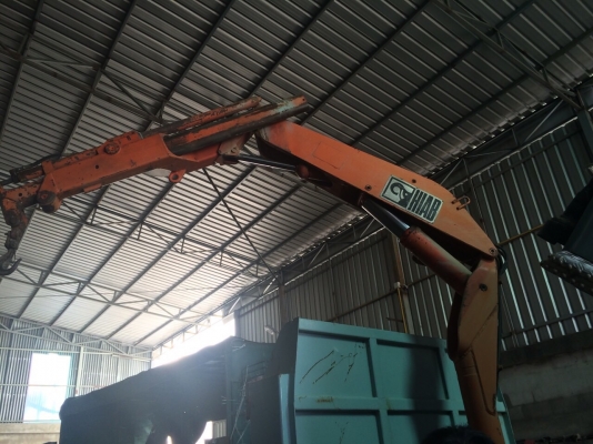 ขายเครนพับ3ตันครึ่งยี่ห้อ hiab พร้อมใช้งาน 180,000