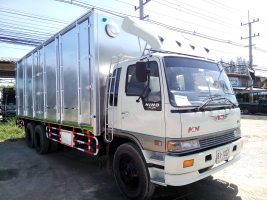 10 ล้อ 1 เพลา  HINO  *สิงห์ไฮเทค*  FL3H  195 แรงม้า  *ยาว 7.50 ม.*  รถสวยเดิม+สวยจริง+พร้อมใช้งาน * รถห้างแท้ * มีเล่มพร้อม *
