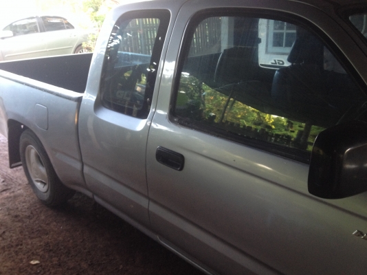 ขายรถกระบะ  toyota  tiger  2.5  ปี  44  สภาพพร้อมใช้  แอร์หนาว