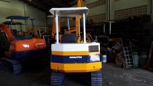 ขาย รถขุด KOMATSU รุ่น PC15 มือสองญี่ปุ่น สวย พร้อมใช้งาน มือถือ/LINE ID: 0818753444 ขาย รถขุด KOMATSU รุ่น PC15 มือสองญี่ปุ่น สวย พร้อมใช้งาน มือถือ/LINE ID: 0818753444